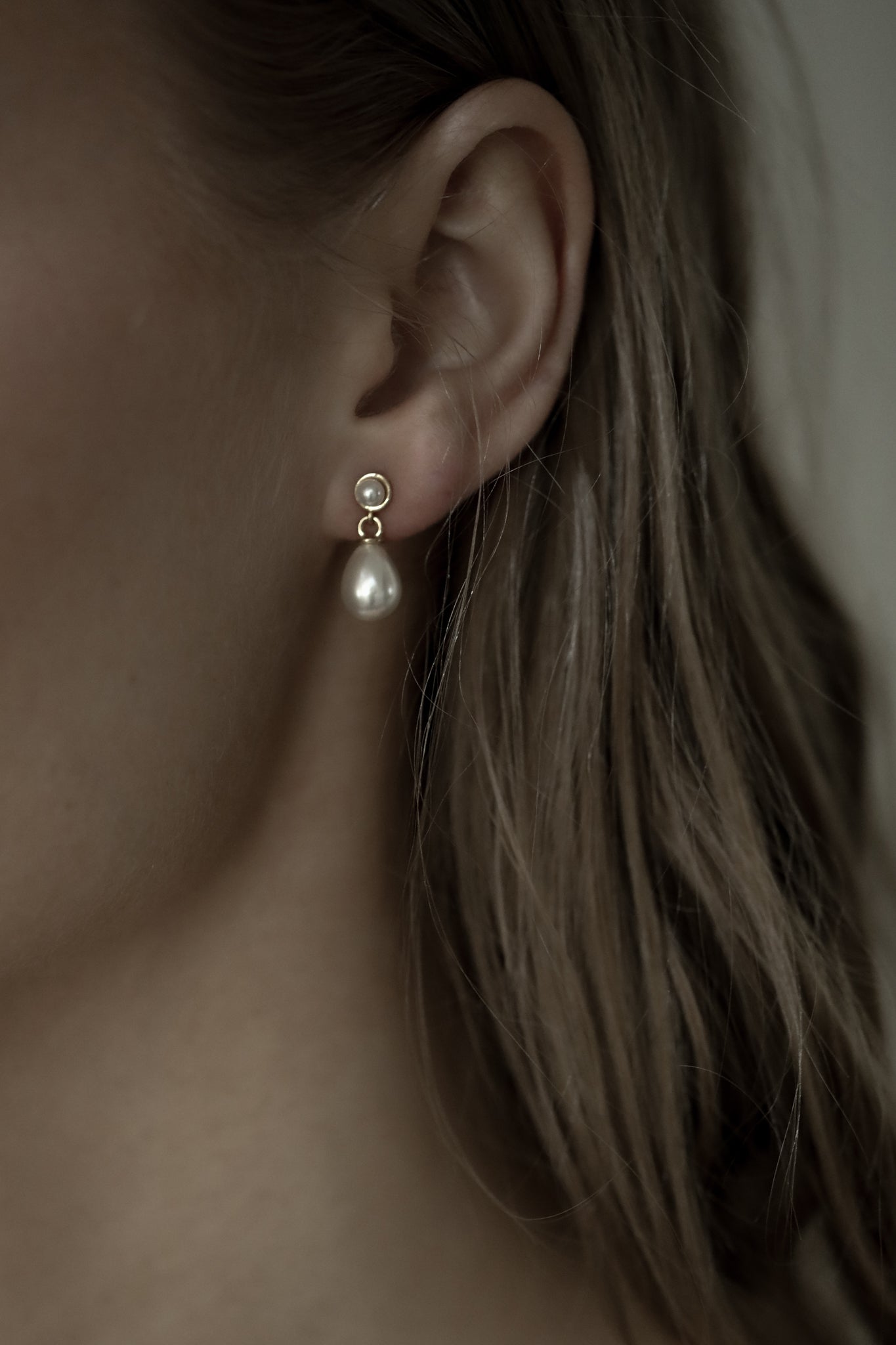 Mini Pearl Drop Earrings