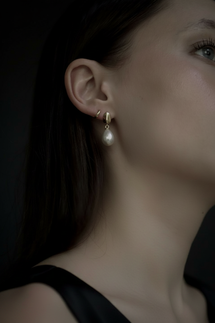 Orb Mini Pearl Drop Earrings